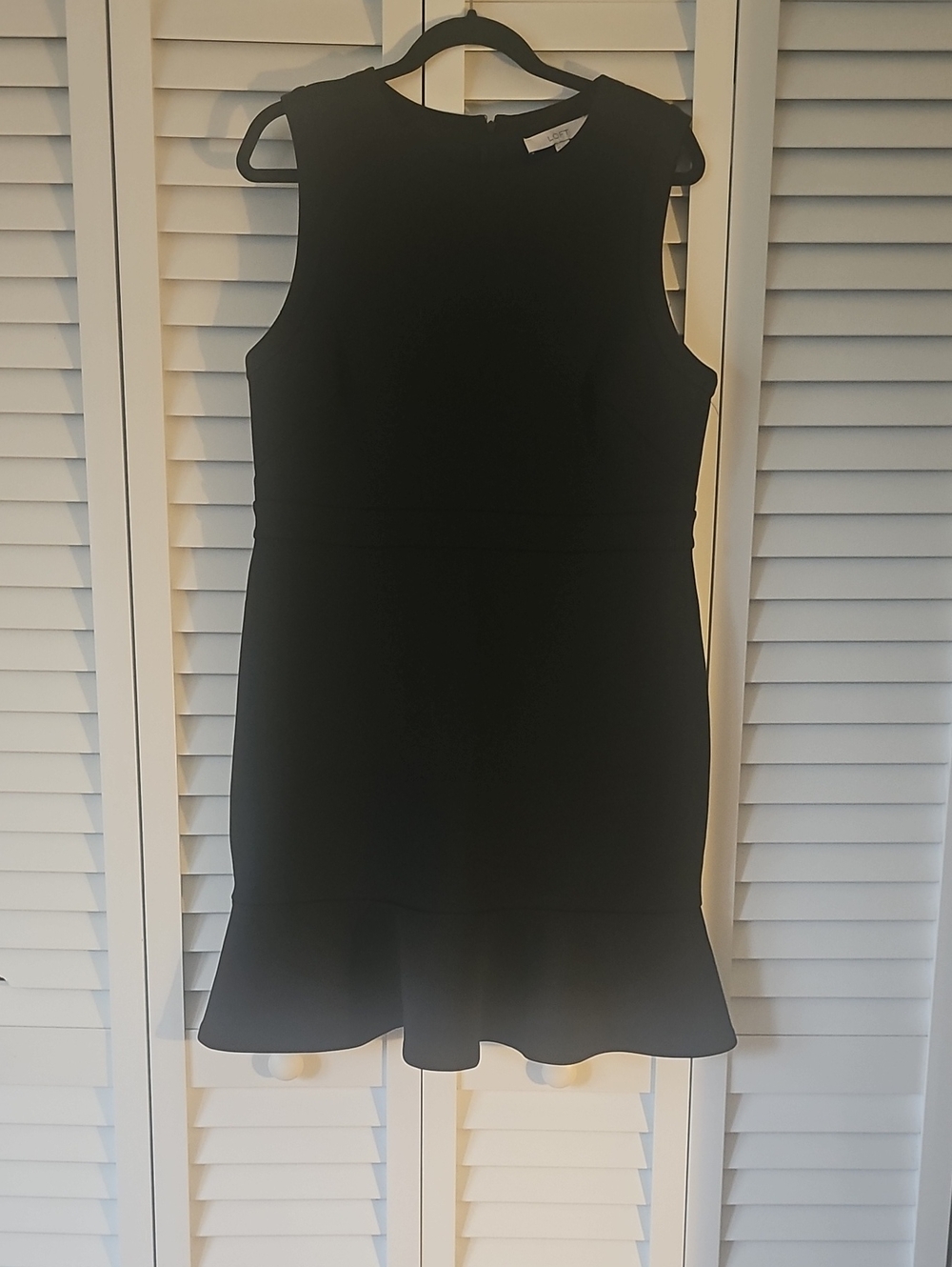 LOFT Black Sleeveless Flounce-Hem Mini Dress